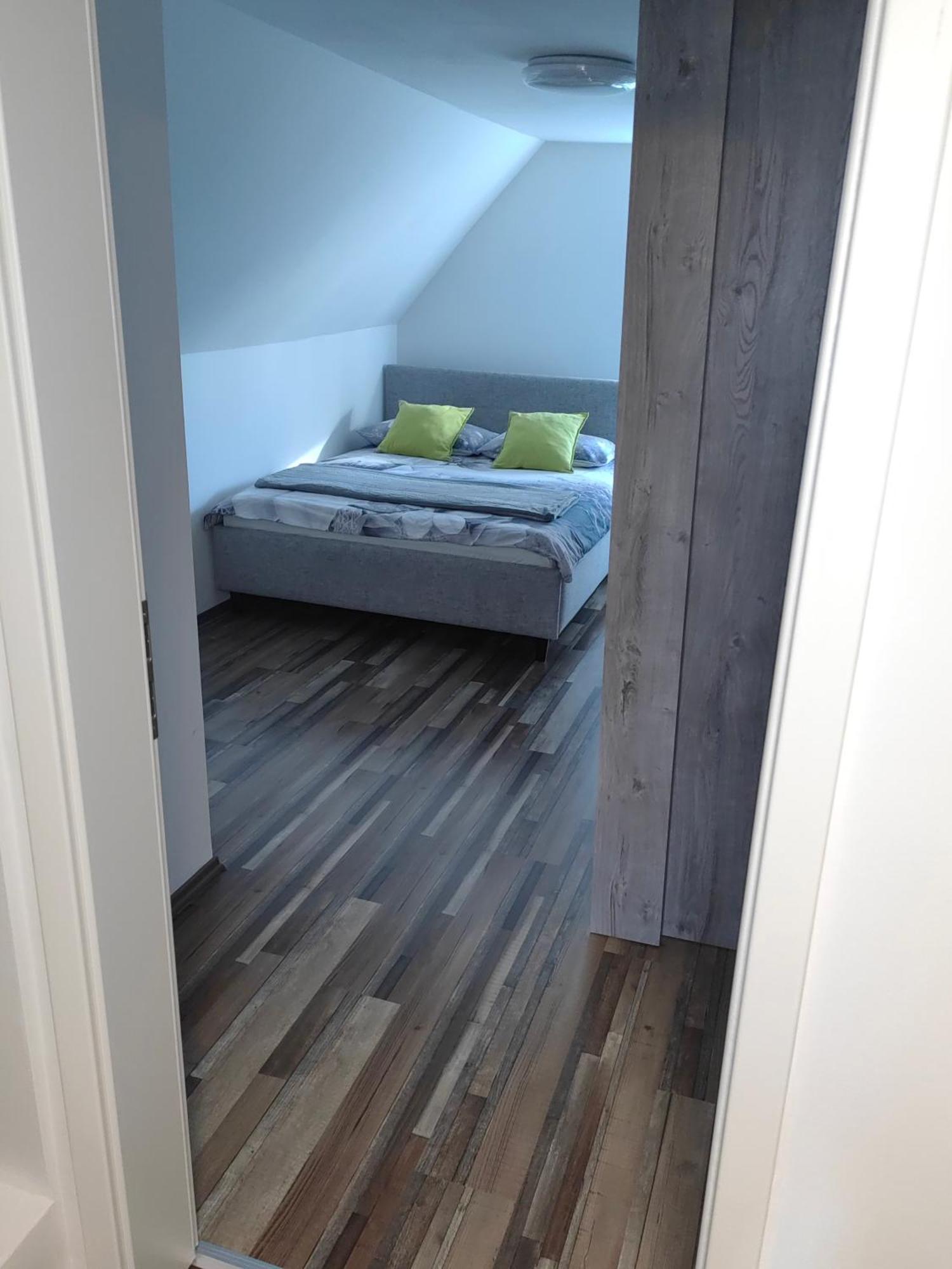 Appartement Sana à Postojna Extérieur photo